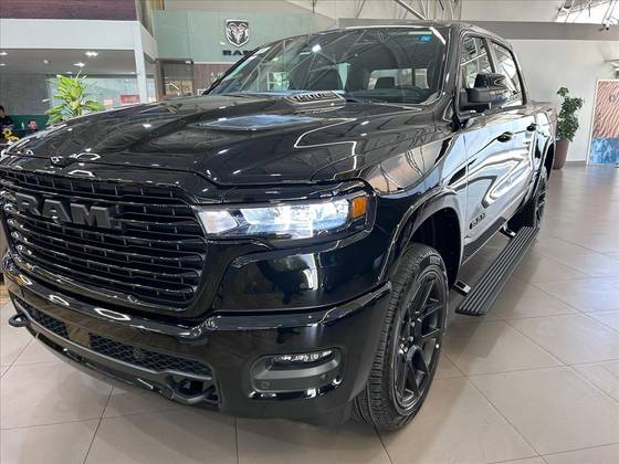 RAM 1500 3.0 HURRICANE 6 BITURBO GASOLINA LARAMIE NIGHT EDITION CD 4X4 AUTOMÁTICO